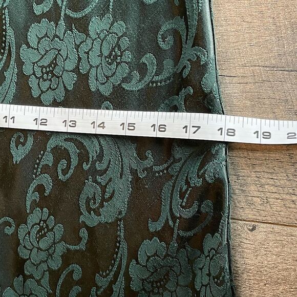 Vintage (1996) Roberta Dark Green Gown. Size 5/6. - Picture 6 of 10